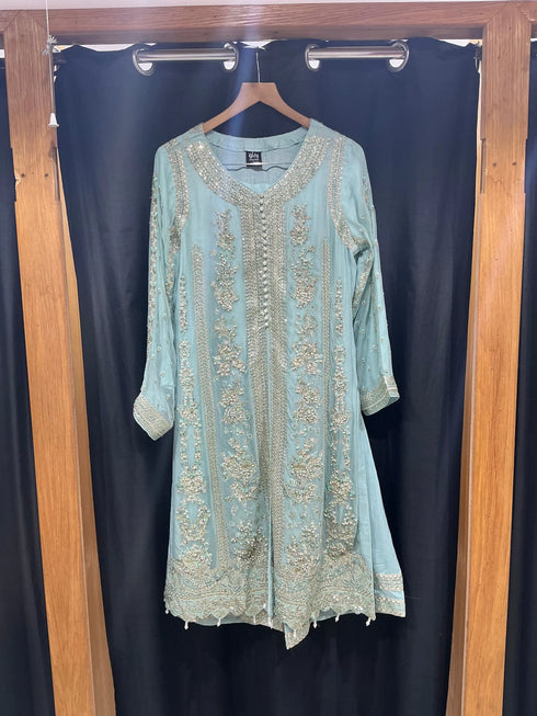 HP008 - 3 Piece embroidered Shirt with embroidered Dupatta and Plazo trouser