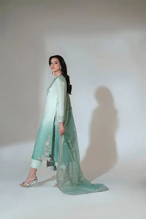 HW002 - 3 piece tussle silk